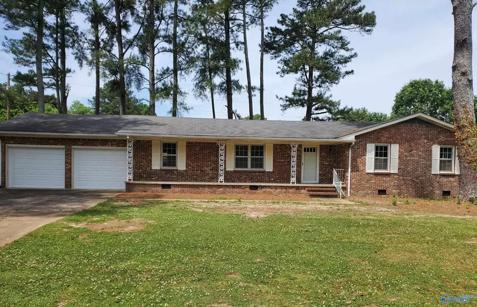 301 Poplar Street, Athens, AL 35611