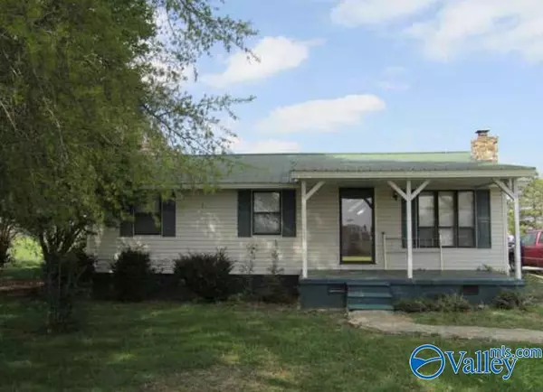 564 County Road 329, Geraldine, AL 35974