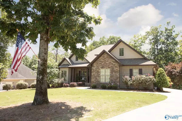 Glencoe, AL 35905,238 Oak Leaf Lane