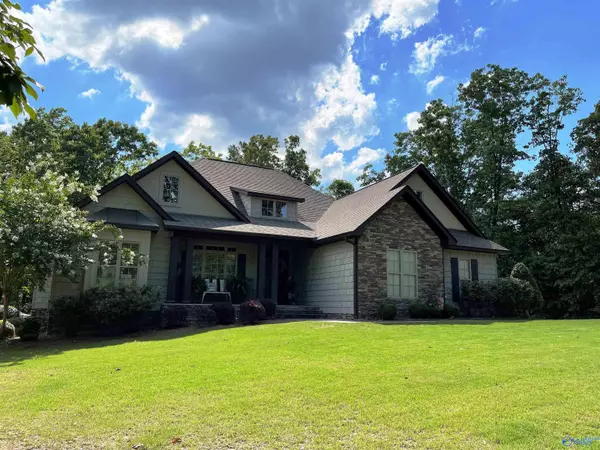 Glencoe, AL 35905,238 Oak Leaf Lane