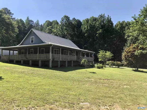 Paint Rock, AL 35764,3879 US Hwy 72