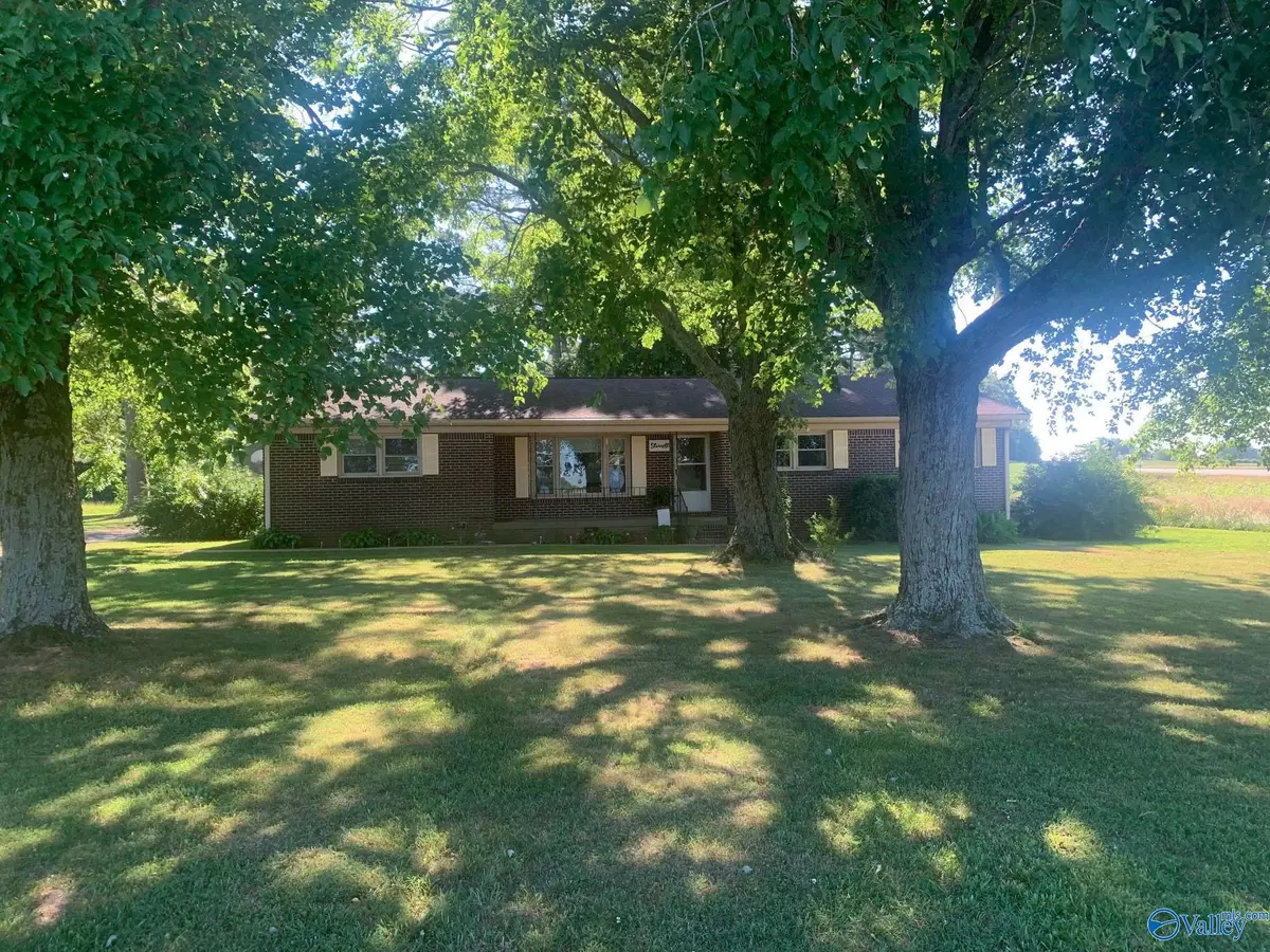 Flintville, TN 37335,18 Elora Road