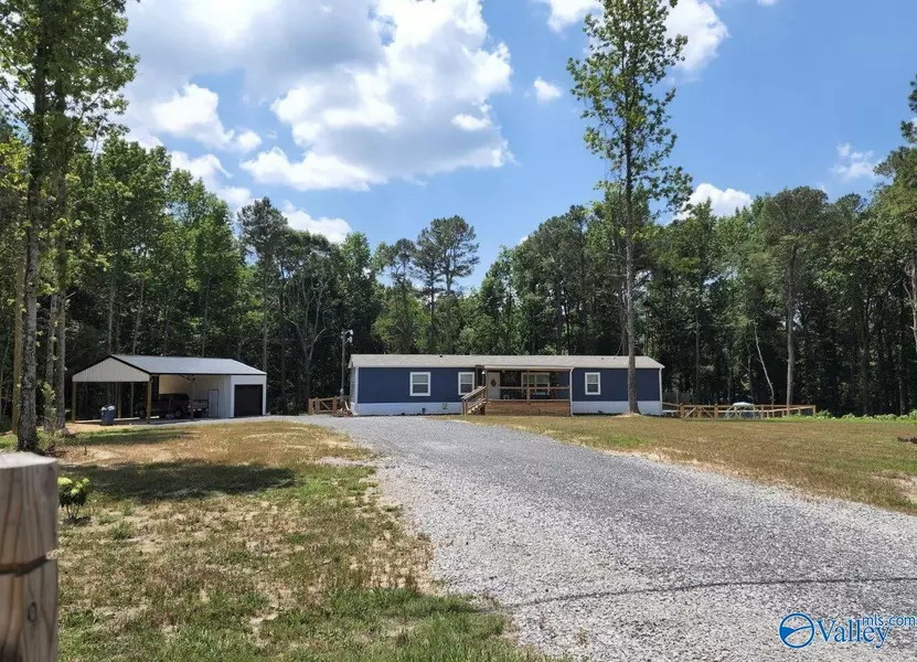 1229 Hulaco Road, Arab, AL 35016