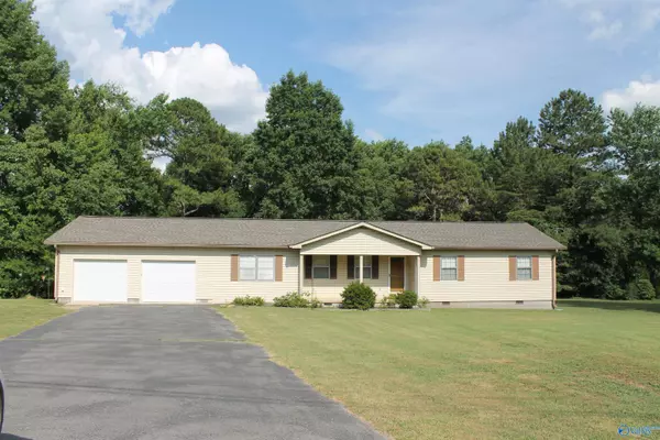 617 Lookout Terrace E, Fort Payne, AL 35967