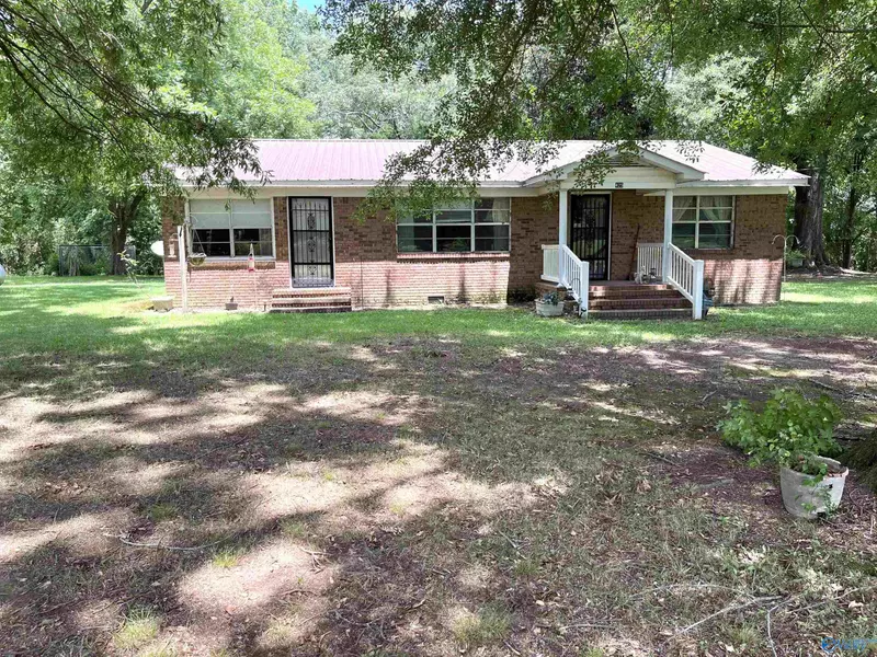 425 County Road 409, Boaz, AL 35957