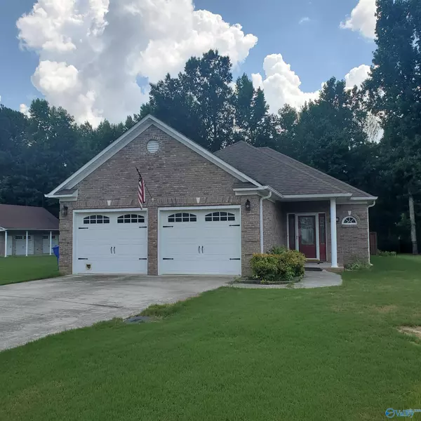 412 Santana Drive, Athens, AL 35611