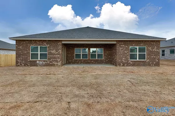 Toney, AL 35773,130 Barn Trail Way