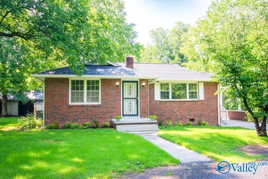 86 Mcmahan Cove Road, Stevenson, AL 35772