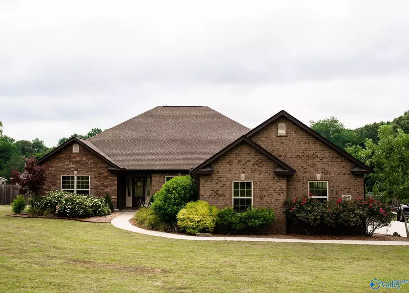 630 Wildwood Way, Somerville, AL 35670