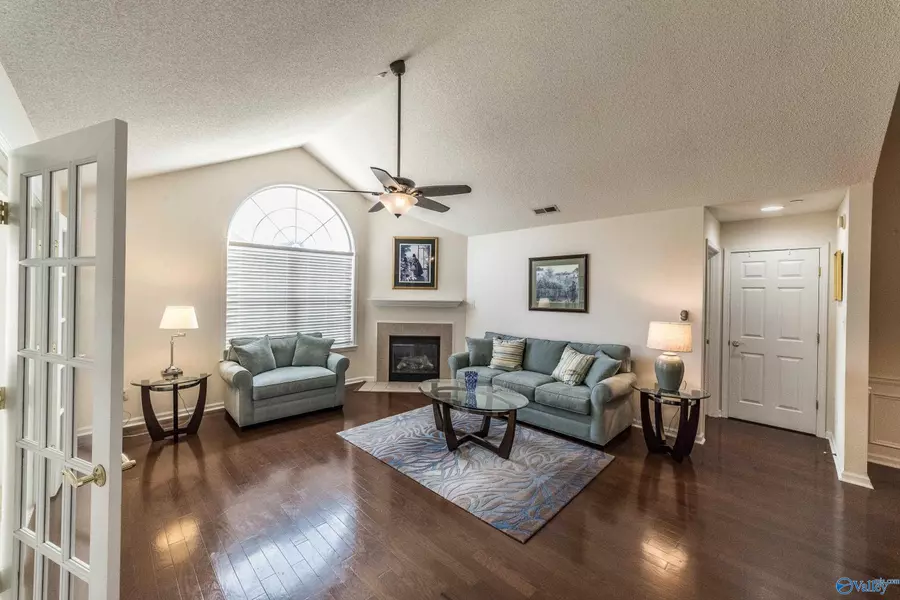 1204 Cathedral Circle #1204, Madison, AL 35758