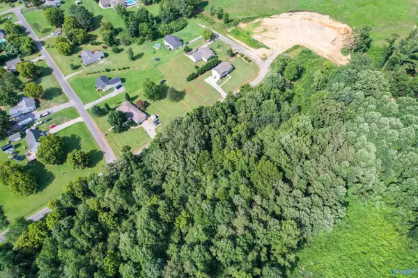 Vinemont, AL 35179,360 County Road 1123