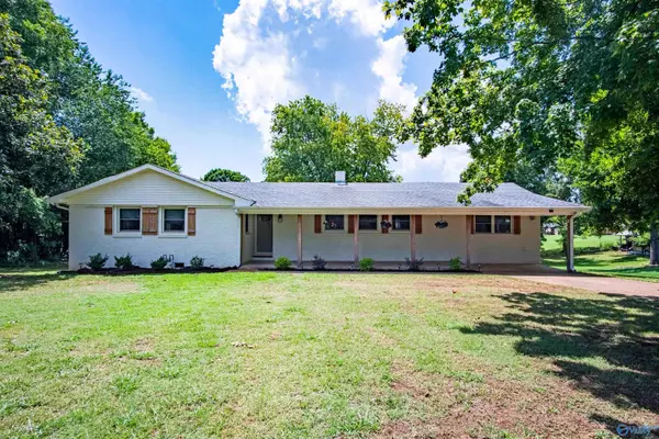 43 Thornton Terrace, Rogersville, AL 35652