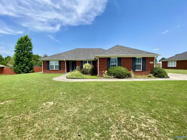 Toney, AL 35773,111 Thistledowns Drive