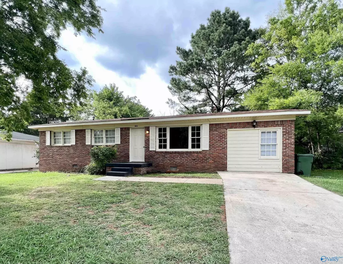 Huntsville, AL 35810,4812 NW Aubrey Circle NW