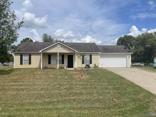 222 Barberry Lane, Toney, AL 35773