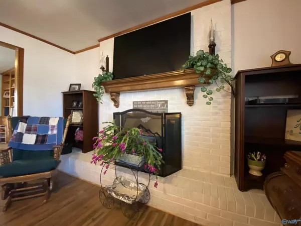 Detroit, AL 35552,6246 Highway 19