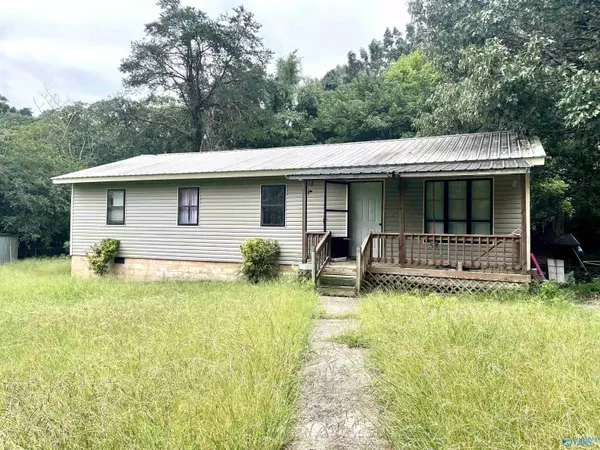 310 NW Travis Road, Fort Payne, AL 35967