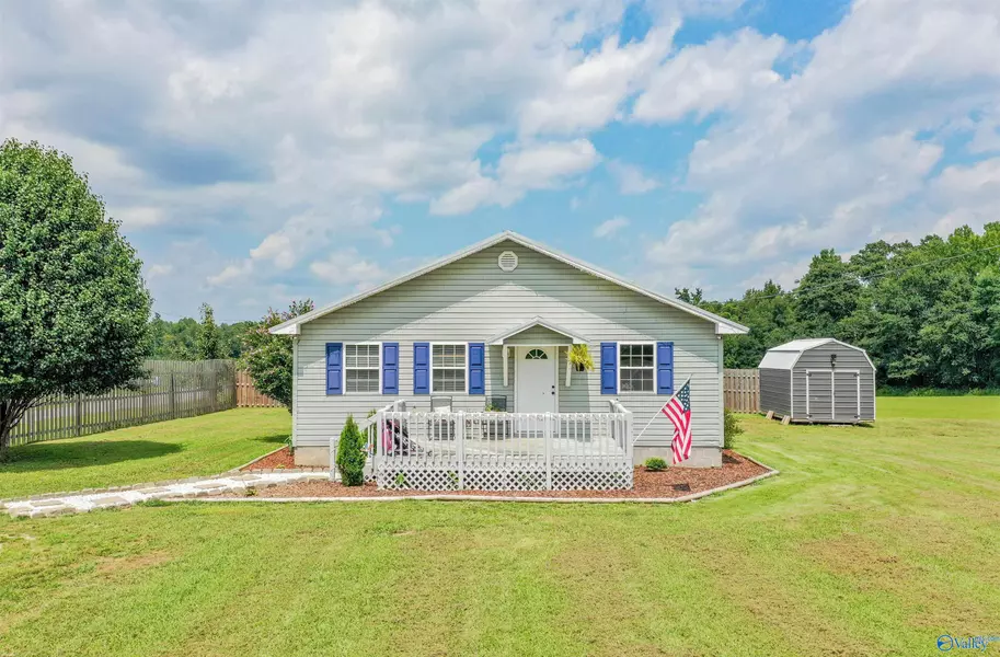 6094 County Road 4, Boaz, AL 35957