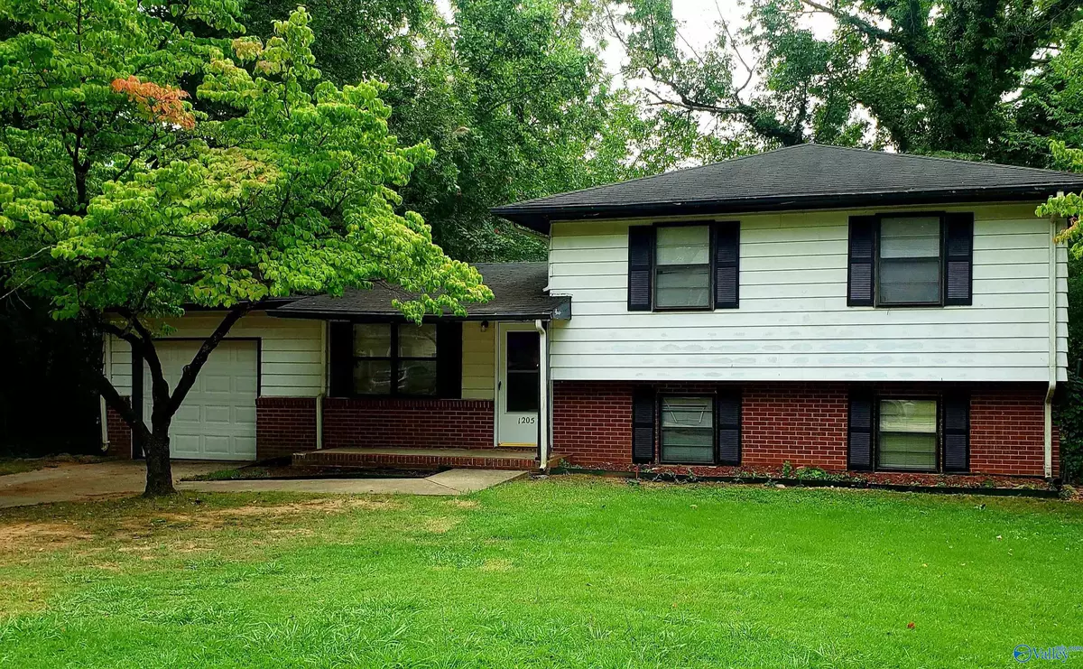 Decatur, AL 35601,1205 Dodd Drive SW