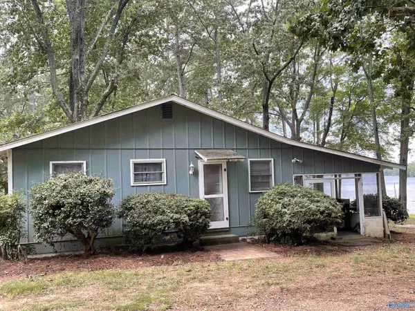 Cedar Bluff, AL 35959,1700 County Road 102