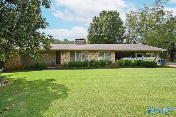 426 Wright Drive, Florence, AL 35633