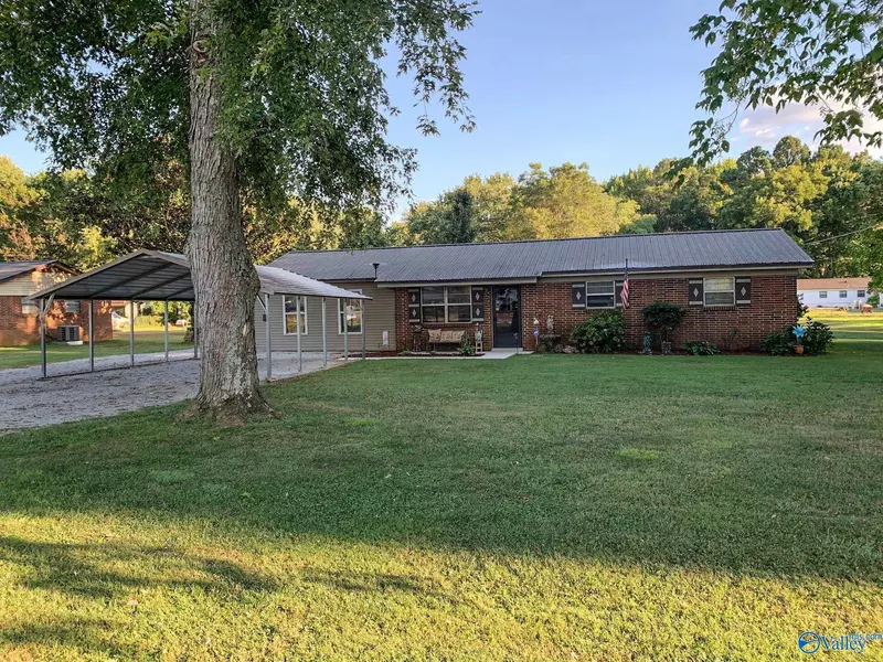 184 Dixon Road, Hazel Green, AL 35750