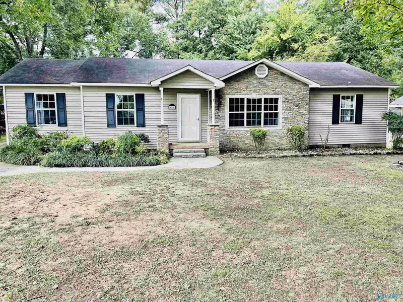 608 Thomas Avenue, Boaz, AL 35957