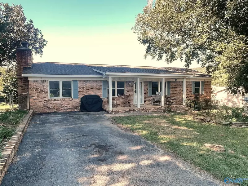 162 Mcdonald Lane, Guntersville, AL 35976