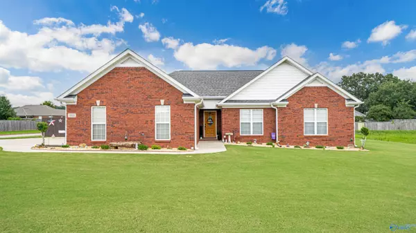 101 Castlehill Drive, Meridianville, AL 35759