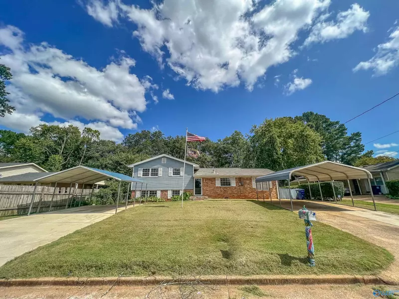 2602 Pitkin Lane NW, Huntsville, AL 35810