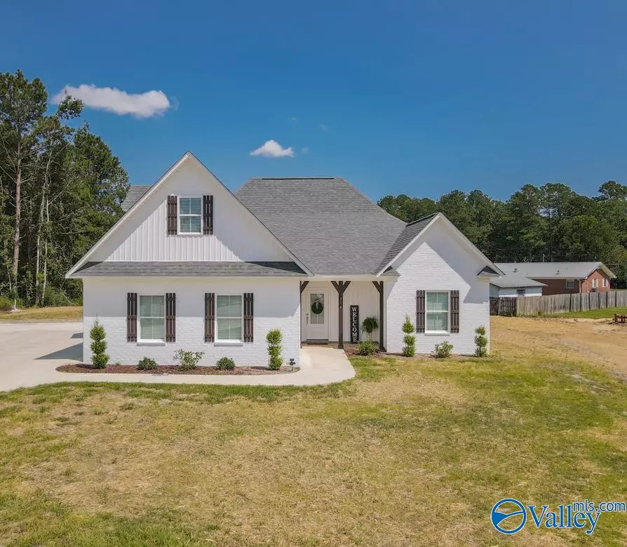 Glencoe, AL 35905,310 Lakeview Court