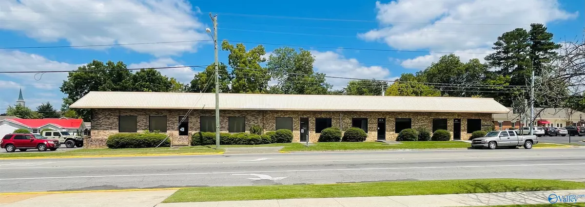 Albertville, AL 35950,301 West Main Street