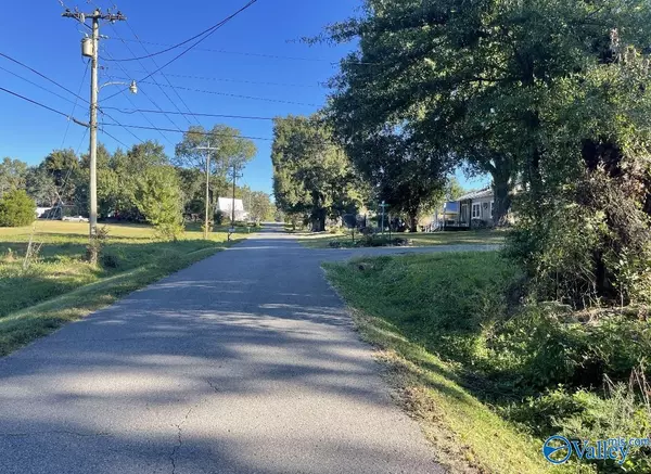 Boaz, AL 35957,465 Gold Kist