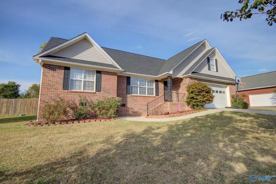 258 Drury Lane, Albertville, AL 35950