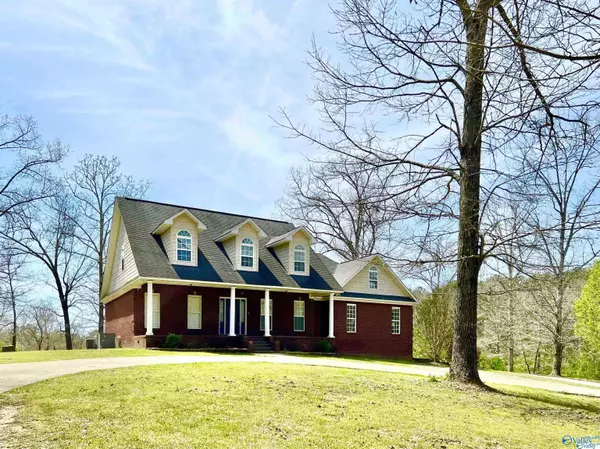 140 Sarratt Battles Road, Attalla, AL 35954