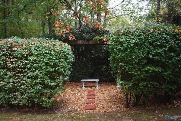 Athens, AL 35613,17037 Forest Hills Drive