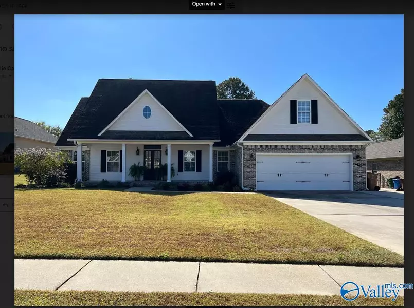 1308 Gypsy Trail, Hartselle, AL 35640