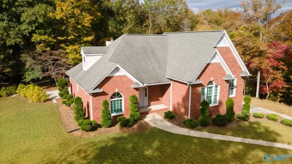 Trussville, AL 35173,7570 Carriage Cove