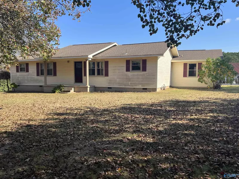 210 Rowan Drive, Boaz, AL 35956