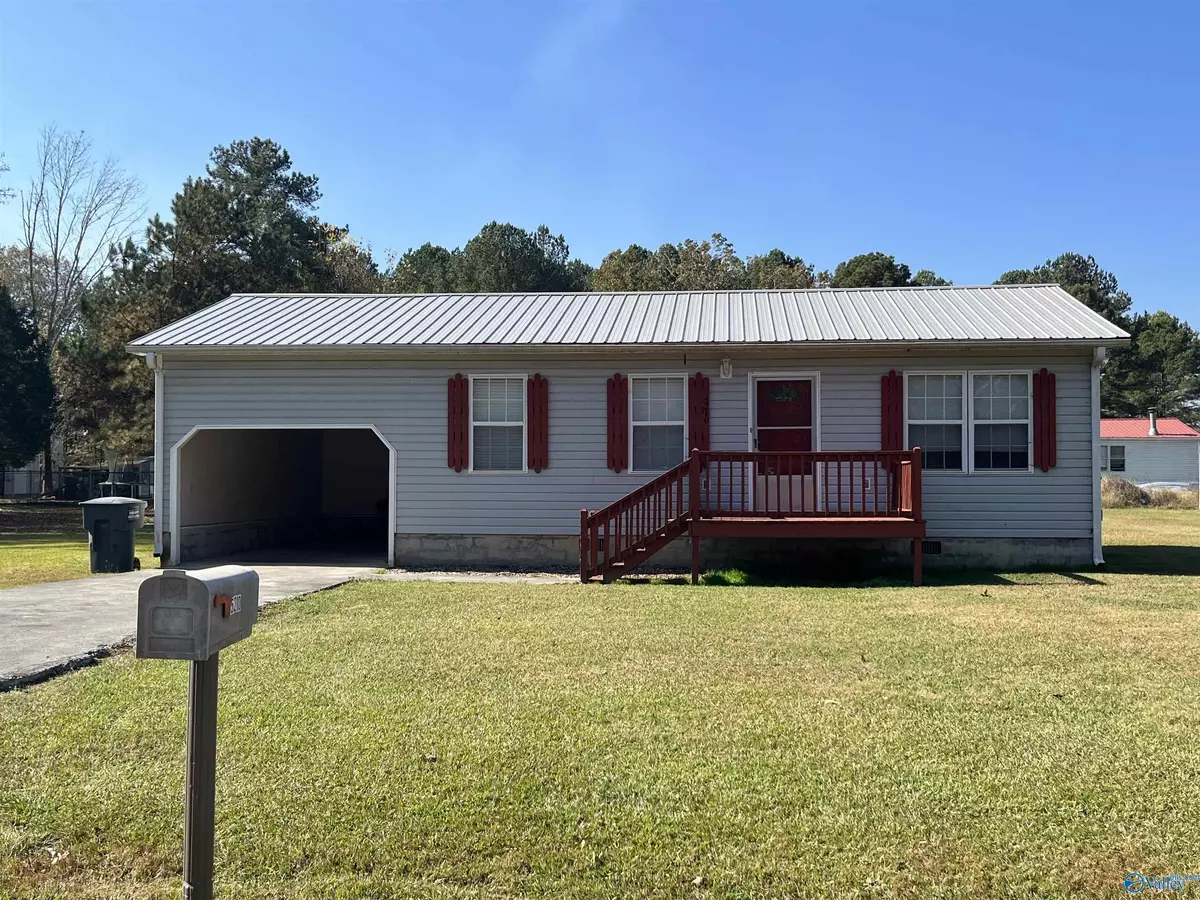 Cedar Bluff, AL 35959,5210 Hidden Cove Circle