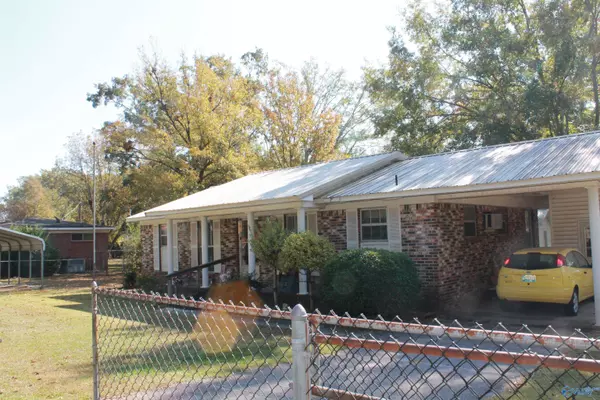 60 E E Pine Street, Falkville, AL 35622