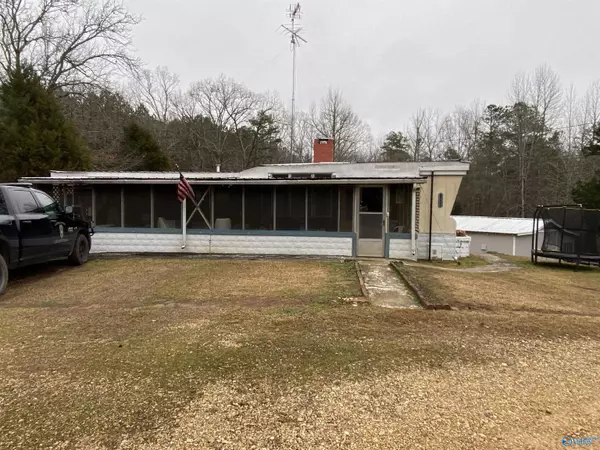 6154 County Road 69, Guin, AL 35563