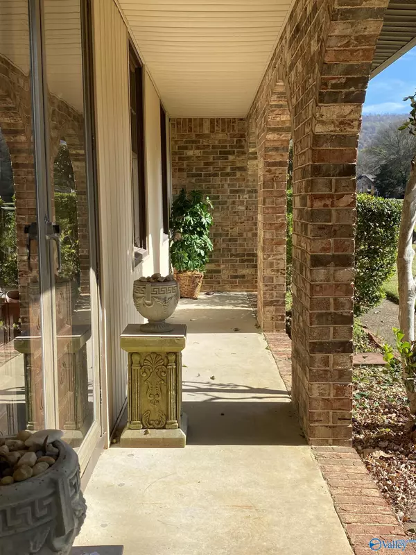 Huntsville, AL 35803,10129 Dunbarton Drive SE