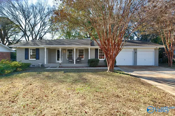 Huntsville, AL 35802,3304 Whitesburg Drive SE