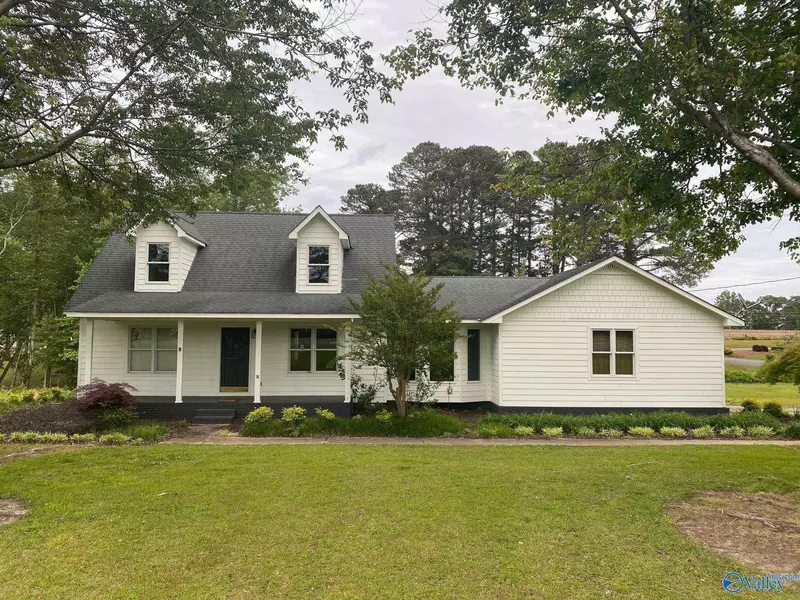 1475 Big Nose Drive, Centre, AL 35960