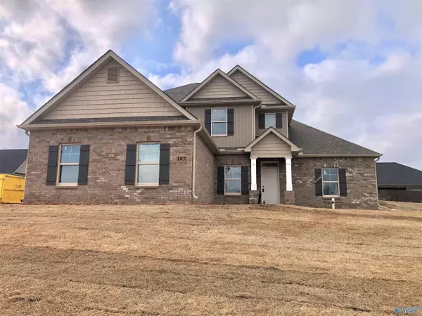 107 Fowler Creek Way, Hazel Green, AL 35750