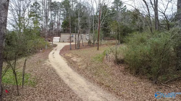 1801 Wills Creek Road, Fort Payne, AL 35968