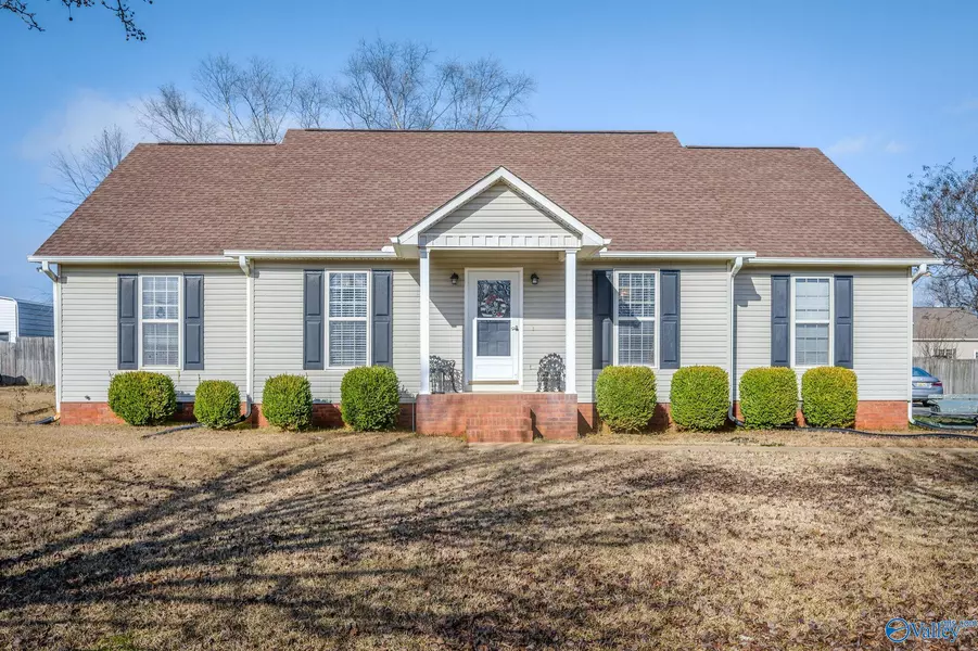 24163 Shwan Place, Athens, AL 35613