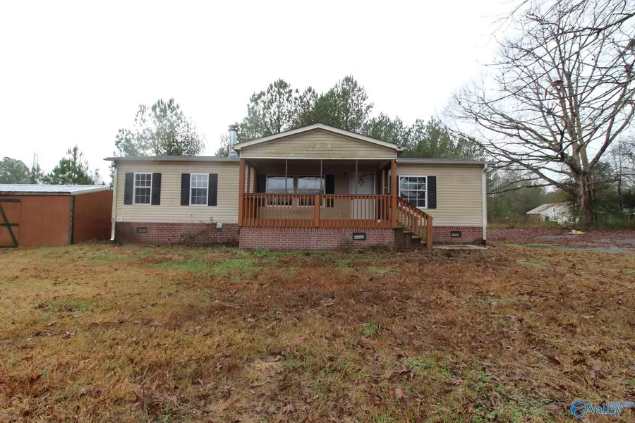 3197 Lawrence Cove Road, Eva, AL 35621