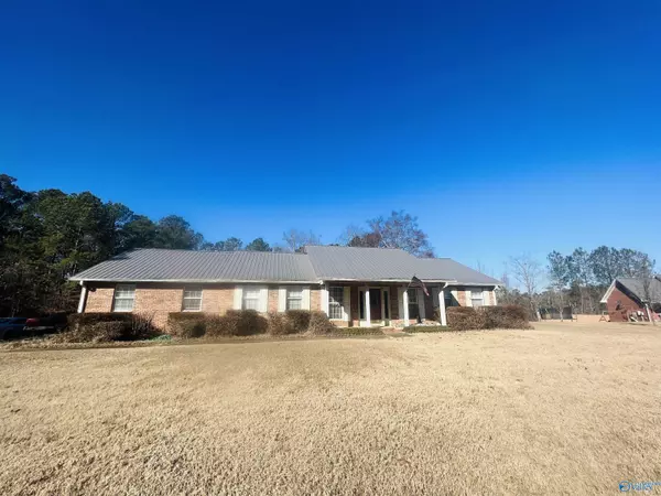 Centre, AL 35960,135 Quail Point Drive